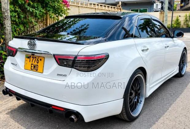 Toyota Mark X 3.0 RWD 2009 White