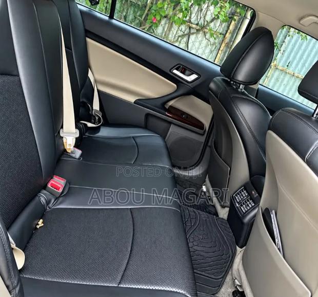 Toyota Mark X 3.0 RWD 2009 White