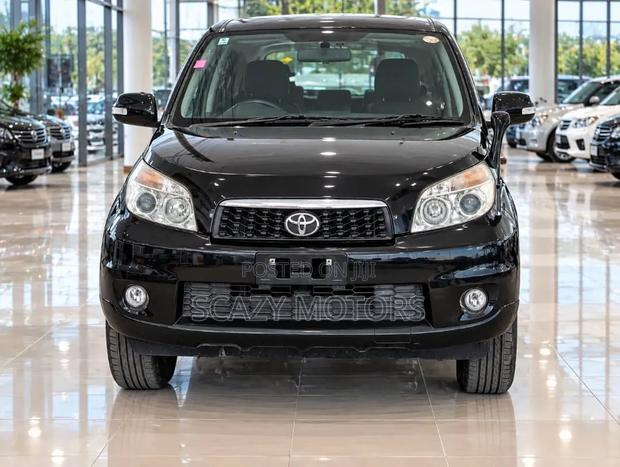 Toyota Rush 2010 Black