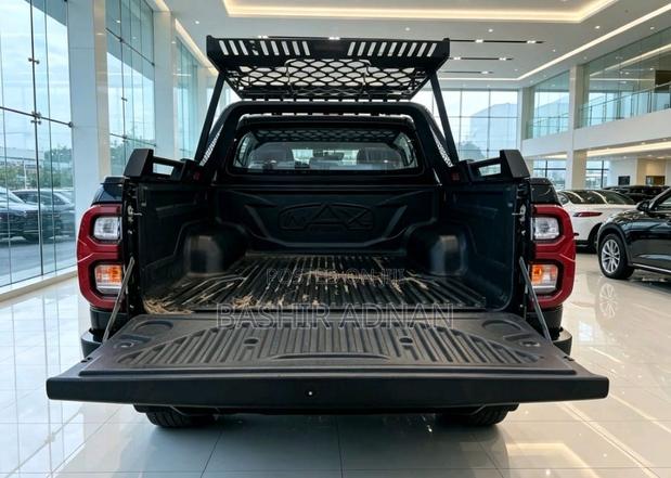 Toyota Hilux Revo Double Cab Deisel 2.4 AWD 2019 Matt Black