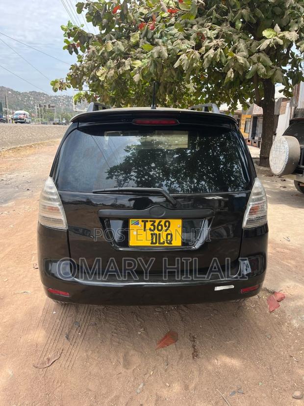 Toyota Corolla Spacio 2005 Black