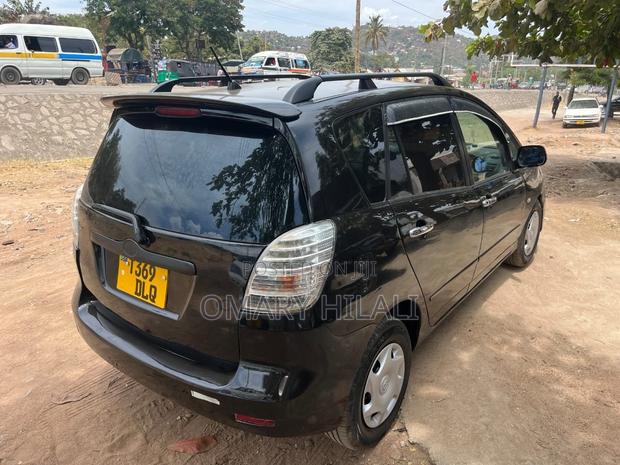 Toyota Corolla Spacio 2005 Black