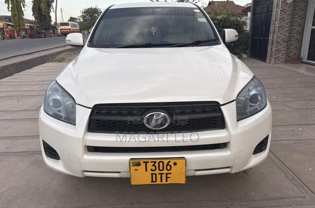 Toyota RAV4 2.0 4x4 2007 White