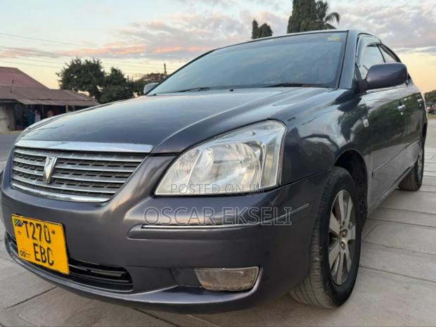 Toyota Premio 2003 Purple