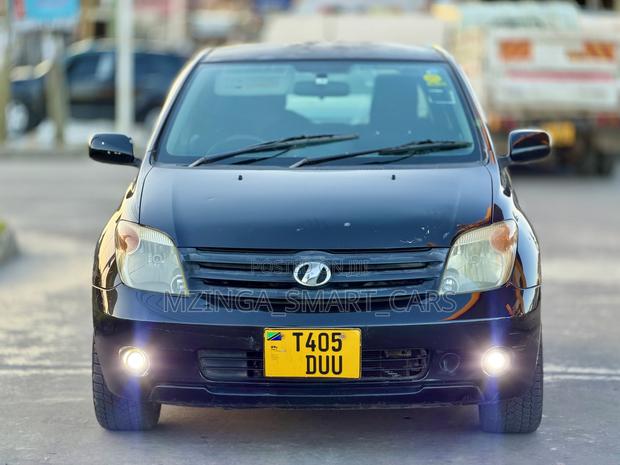 Toyota IST 2006 Black
