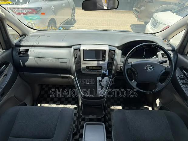 Toyota Alphard 2006 White