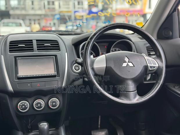 Mitsubishi RVR 2010 Blue