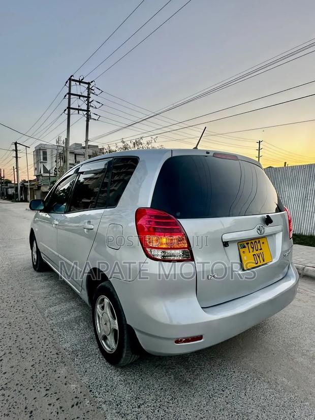 Toyota Corolla Spacio 1.5 X 2005 Silver