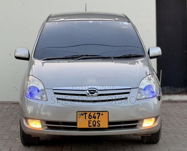 Toyota Corolla Spacio 2005 Silver
