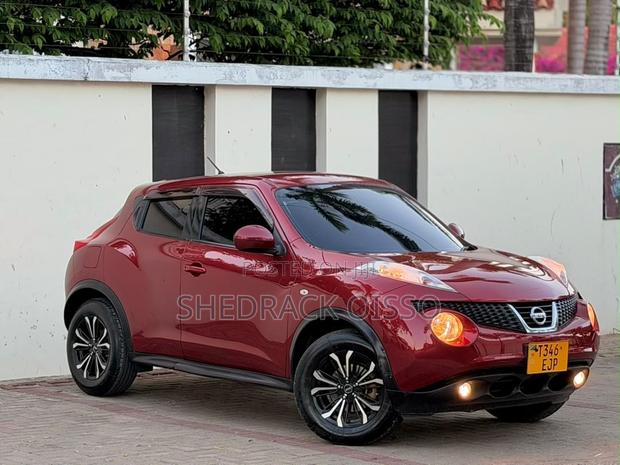 Nissan Juke 2012 Red
