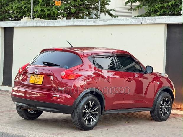 Nissan Juke 2012 Red