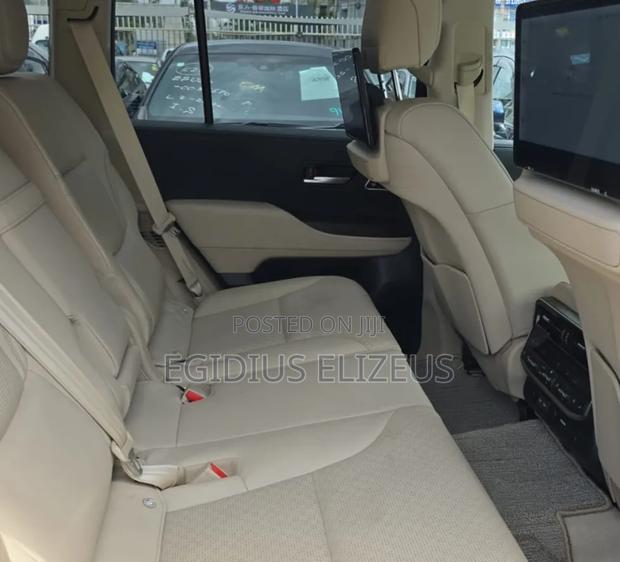 New Toyota Land Cruiser 2025 Beige