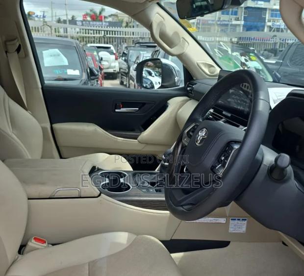 New Toyota Land Cruiser 2025 Beige