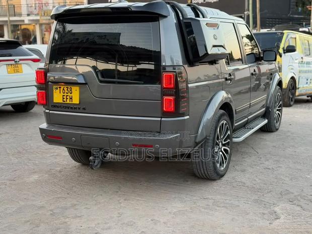 Land Rover Discovery 2007 Gray