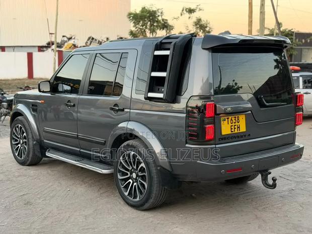 Land Rover Discovery 2007 Gray