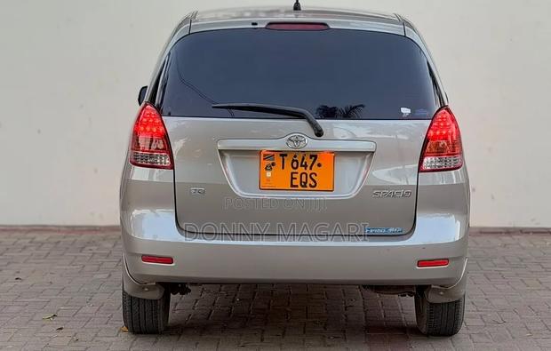 Toyota Corolla Spacio 2006 Silver