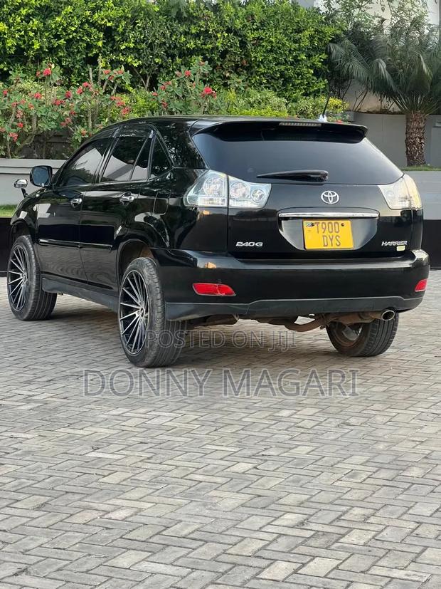 Toyota Harrier 2006 Black