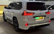 Toyota Land Cruiser 2021 White for sale