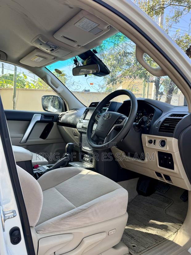 Toyota Land Cruiser Prado 2020 White