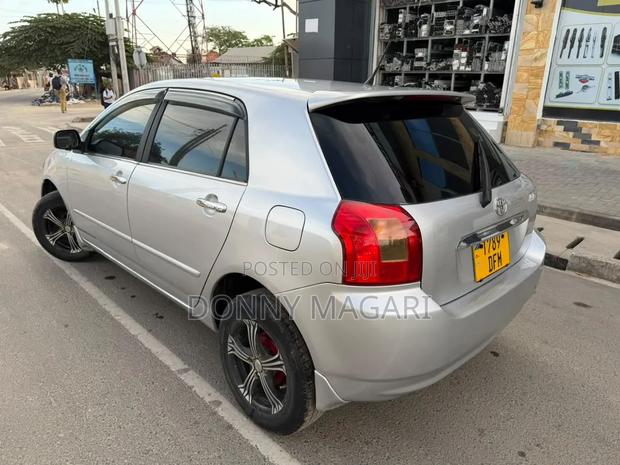 Toyota Allex 2003 Silver