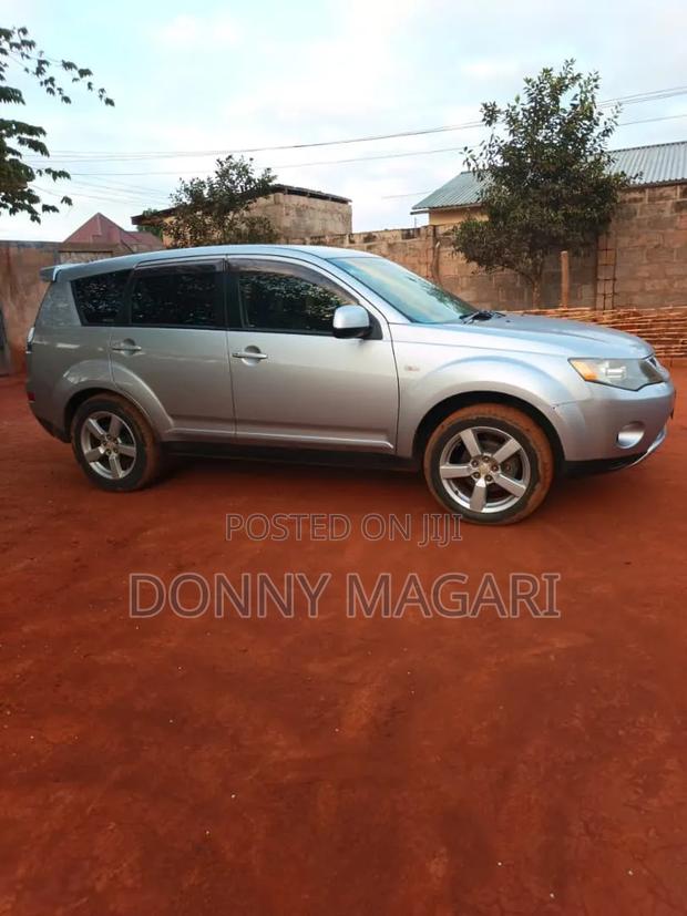 Mitsubishi Outlander 2008 Silver
