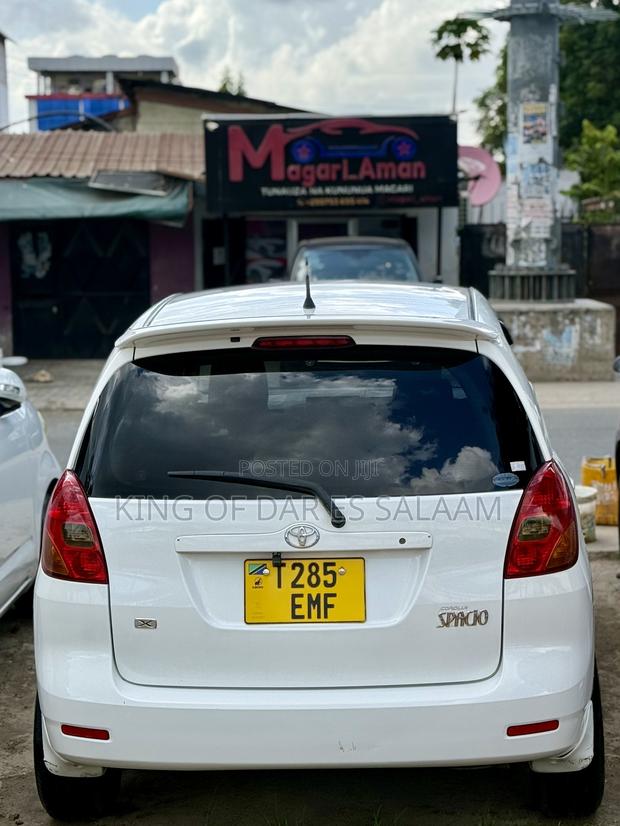 Toyota Corolla Spacio 2003 White