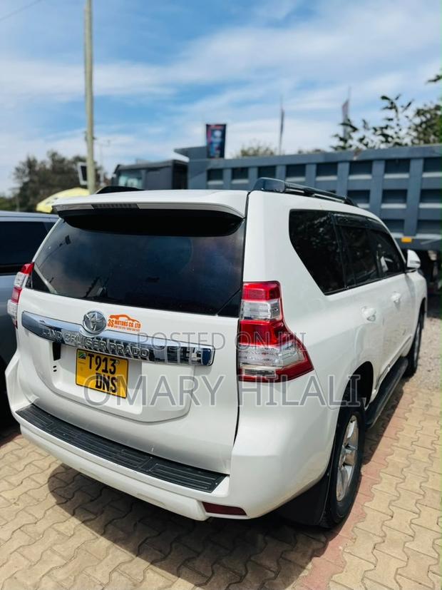 Toyota Land Cruiser Prado 2015 Pearl