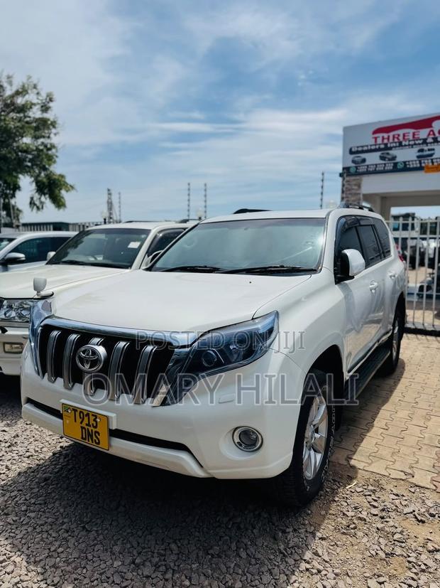 Toyota Land Cruiser Prado 2015 Pearl
