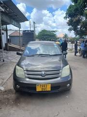 Toyota IST 2004 Gray for sale