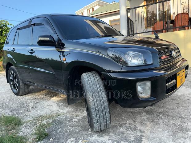 Toyota RAV4 Automatic 2003 Black