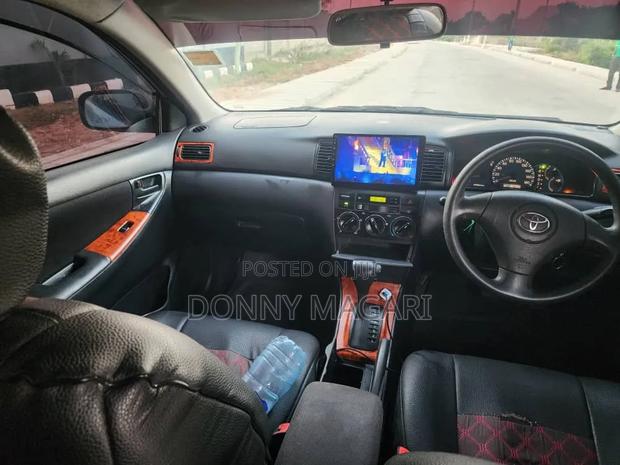 Toyota Corolla RunX 2005 Silver