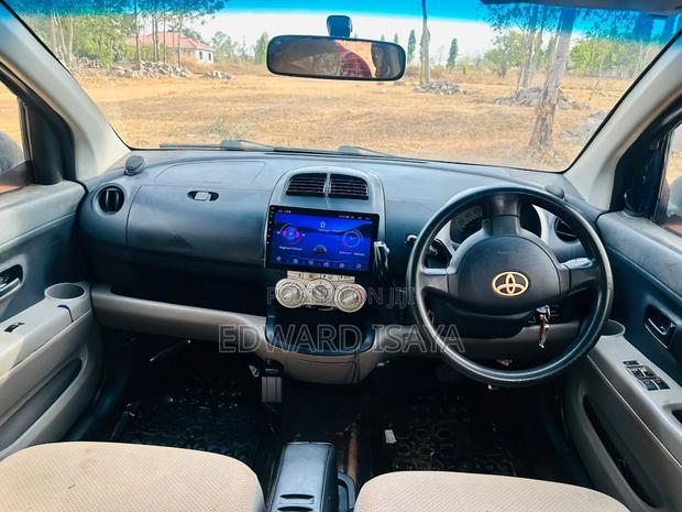 Toyota Passo 2004 Blue