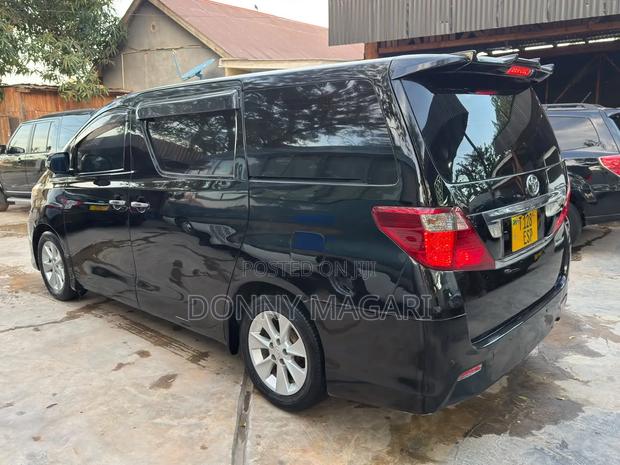 Toyota Alphard 2008 Black
