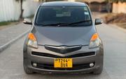 Toyota Ractis 2006 Gray for sale