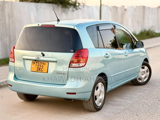 Toyota Corolla Spacio 2006 Blue