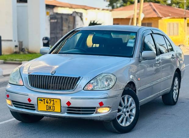 Toyota Brevis 2004 Silver