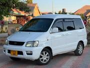 Toyota Noah 2001 White for sale