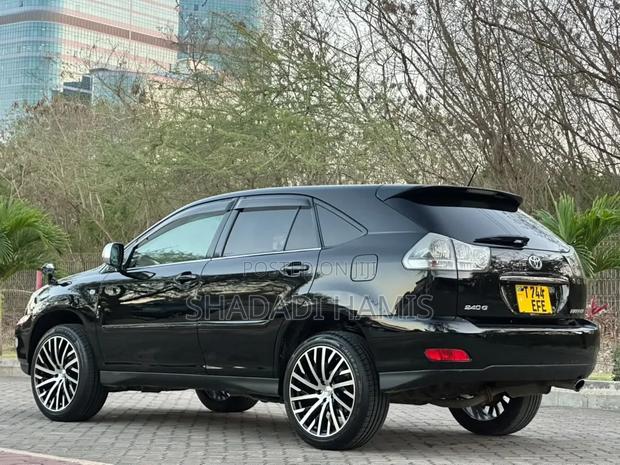 Toyota Harrier 2.4 2007 Black