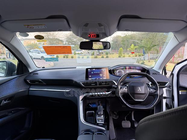 Peugeot 3008 2018 White