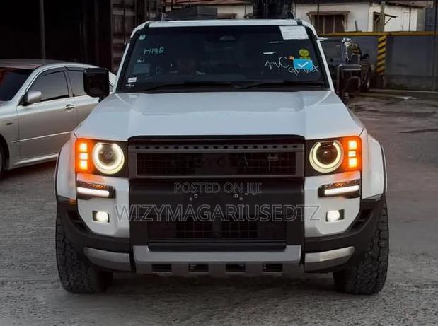 Toyota Land Cruiser Prado 2.8 2024 White