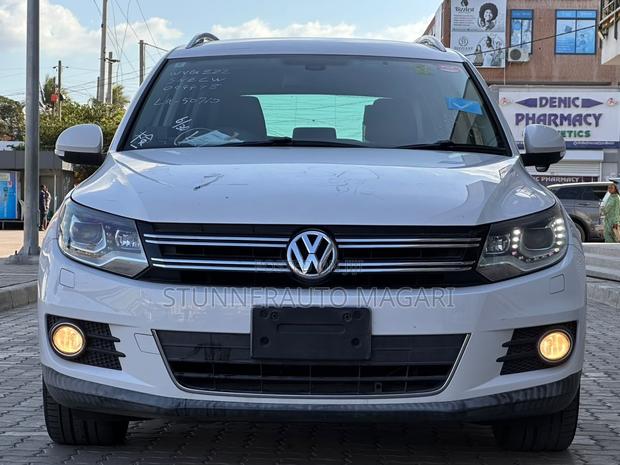 Volkswagen Tiguan 2012 White