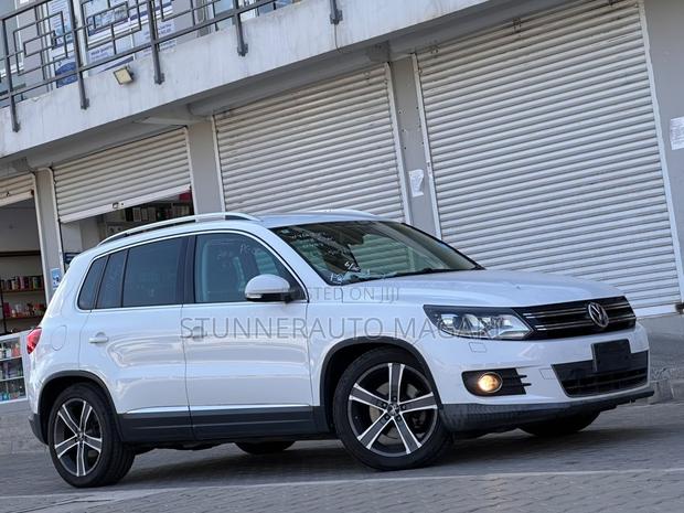 Volkswagen Tiguan 2012 White