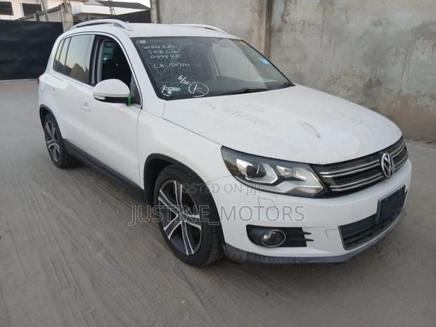 Volkswagen Tiguan 2012 White