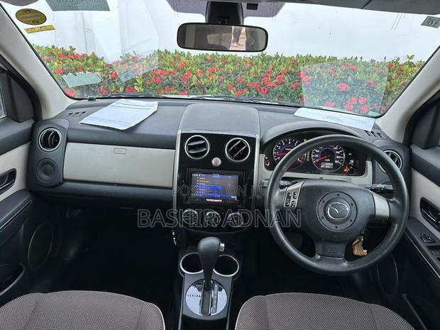 Mazda Verisa 2012 Pearl