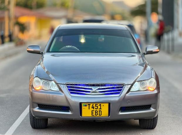 Toyota Mark X 2006 Gray
