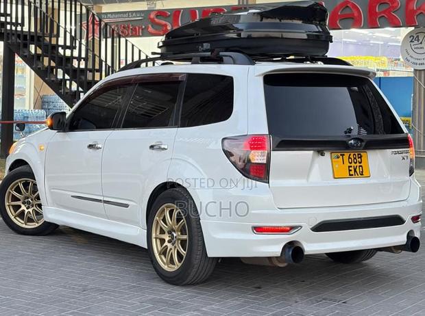 Subaru Forester 2010 White