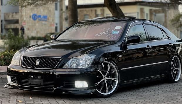 Toyota Crown 2007 Black