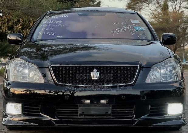 Toyota Crown 2007 Black