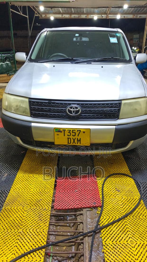Toyota Probox 2013 Silver