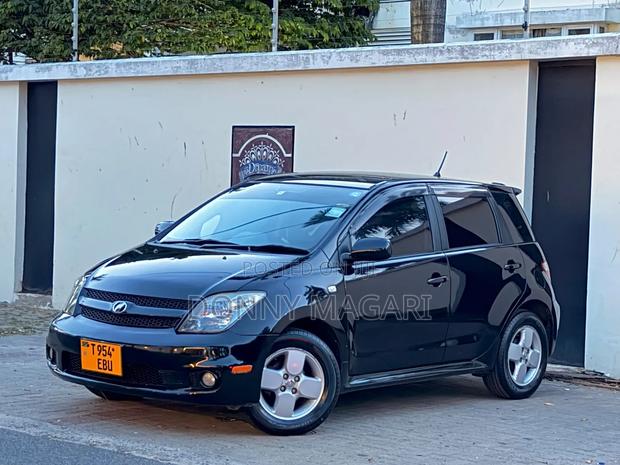 Toyota IST 2006 Black